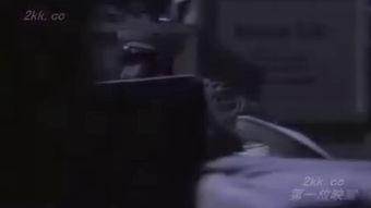 国产神剧撞车救人视频,撞车救人视频引发网友热议